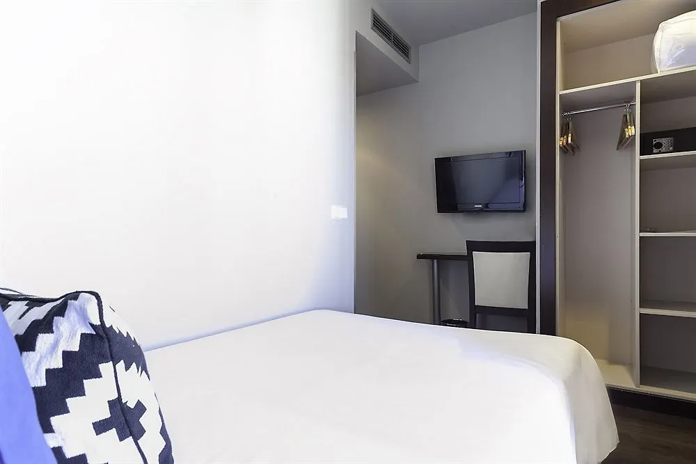 Acta Bcn 40 Hotel Barcelona 2*,  Spain