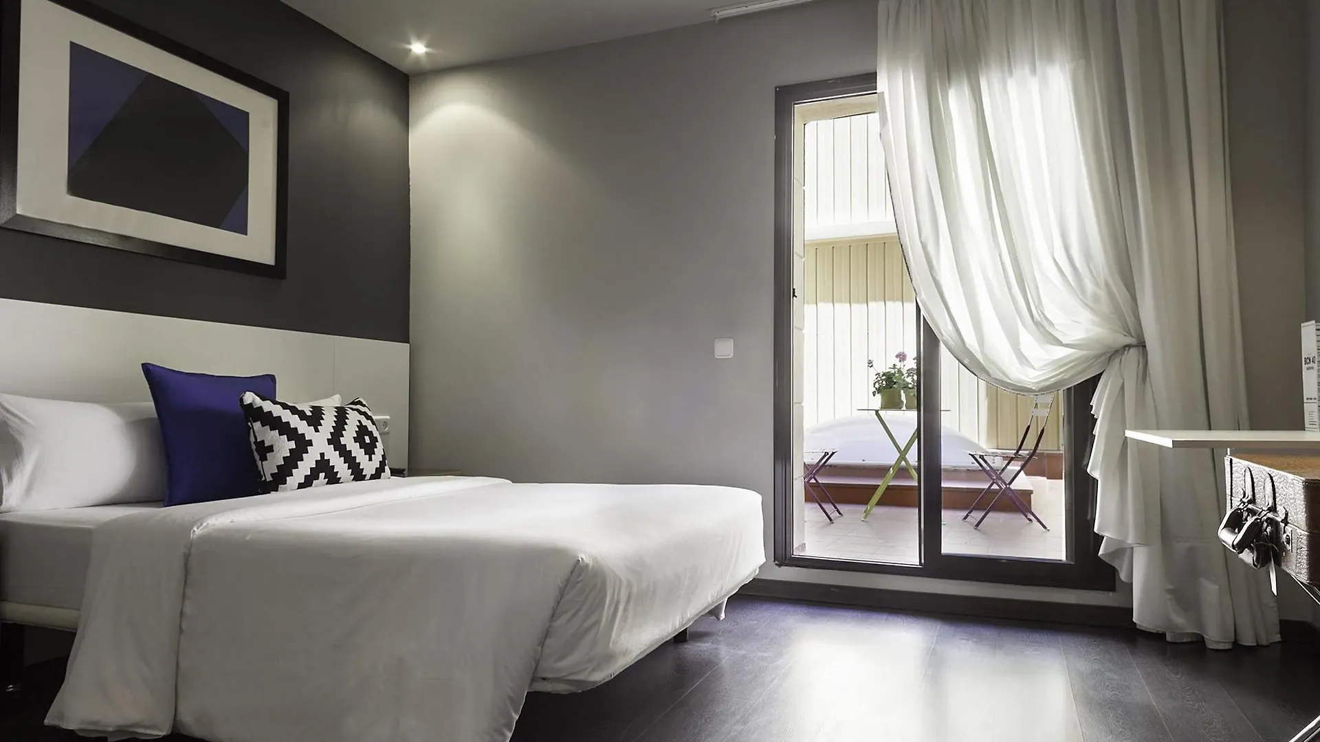 Acta Bcn 40 Hotel Barcelona