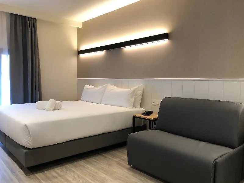 Acta Bcn 40 Hotel Barcelona 2*,