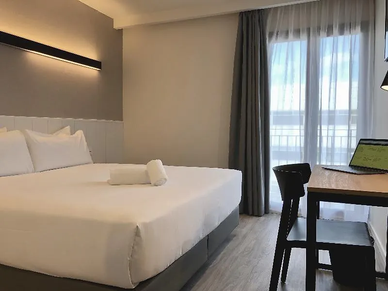 Acta Bcn 40 Hotel Barcelona
