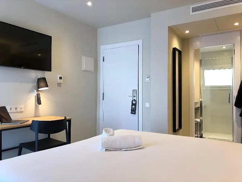 Acta Bcn 40 Hotel Barcelona