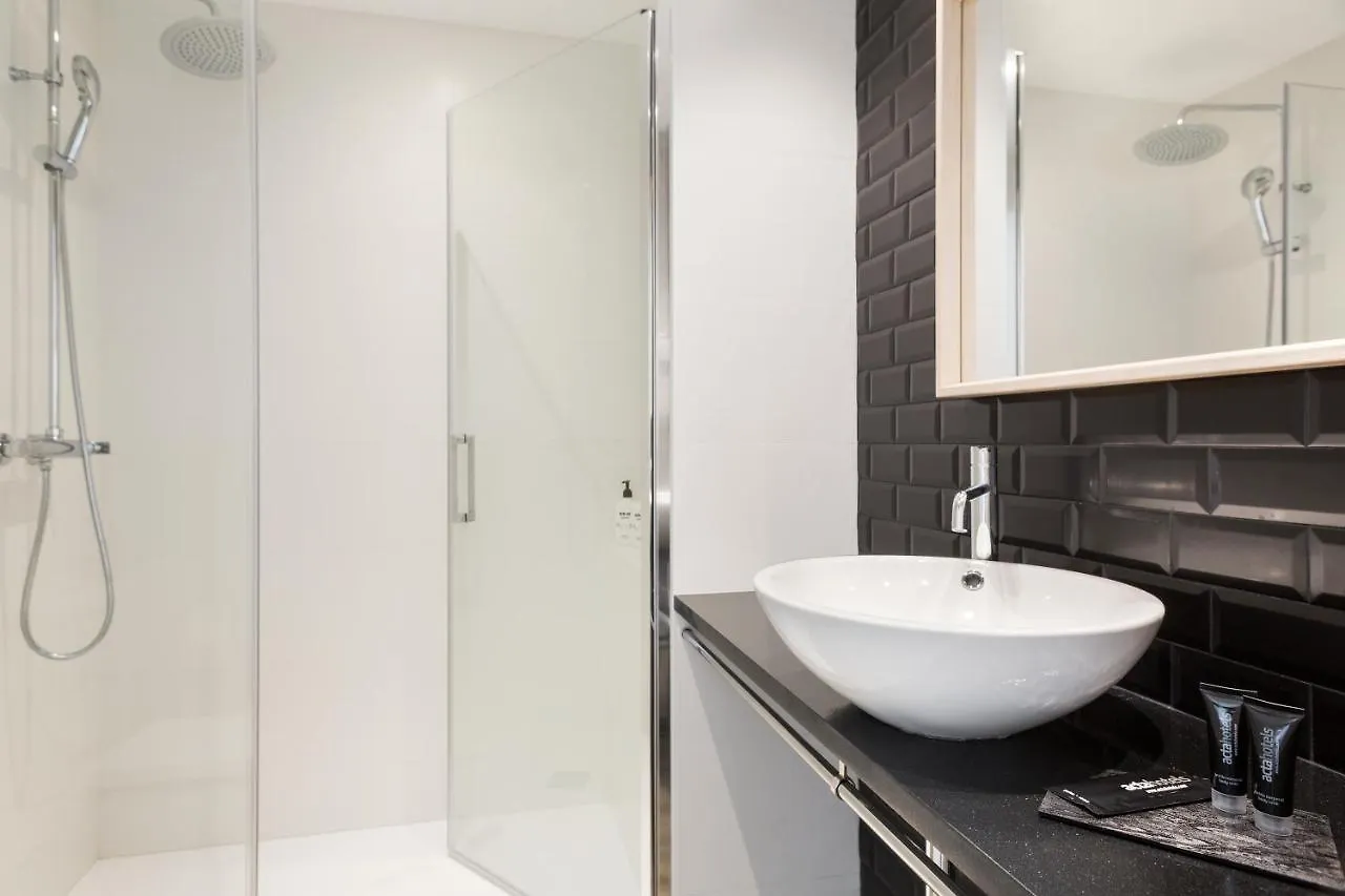 **  Acta Bcn 40 Hotel Barcelona Spain