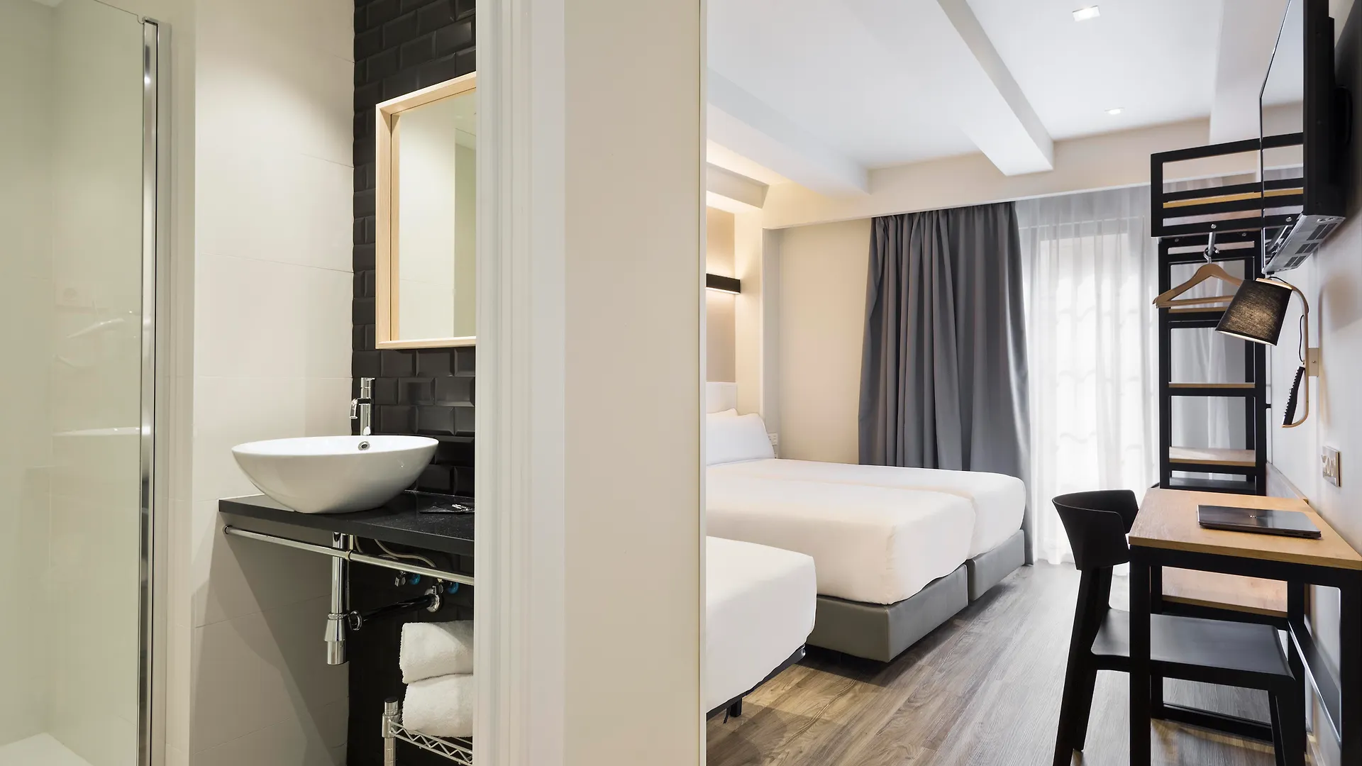 Hotel Acta Bcn 40 Barcelona 2*,  Španělsko